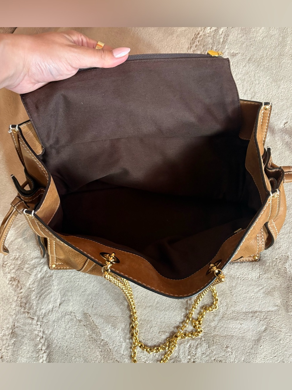 Loewe Leather Shopper Tote/King Tote with Gold Chain Handles - Picture 10 of 16